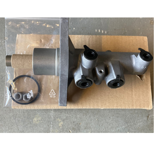 Renault Master Brake Master Cylinder