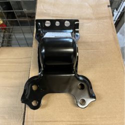 Renault Master Rear Leaf Spring Support 7700302158