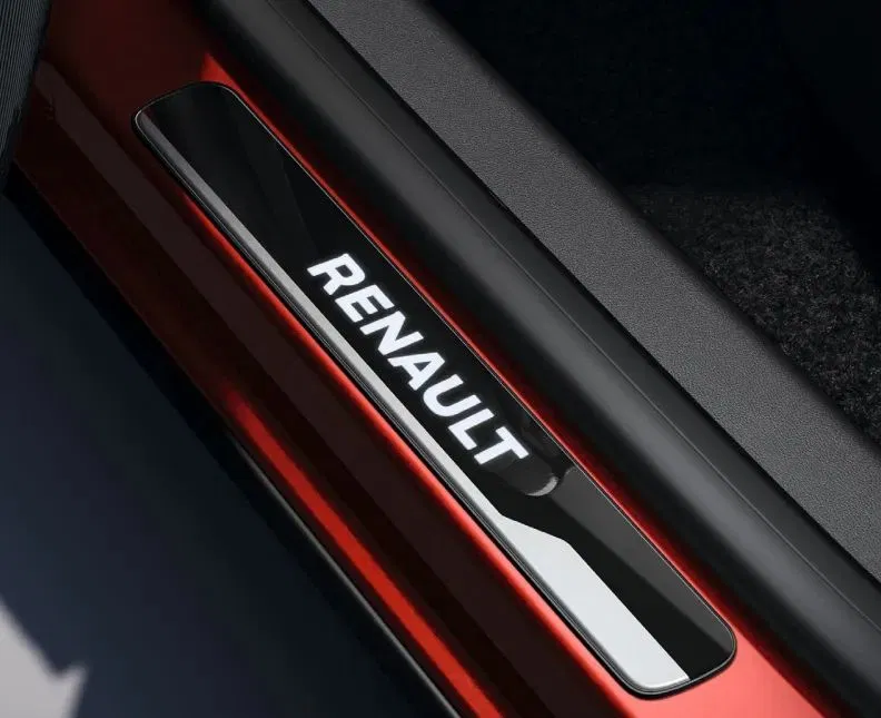 Renault Arkana Illuminated Door Sills